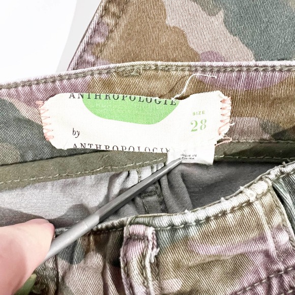 Anthropologie Slim Camo Button Fly Jefferson Utility Pants Size 28 - Picture 8 of 11